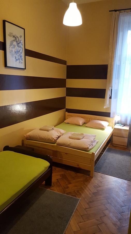 Smocza Jama Hostel Kraków Eksteriør billede