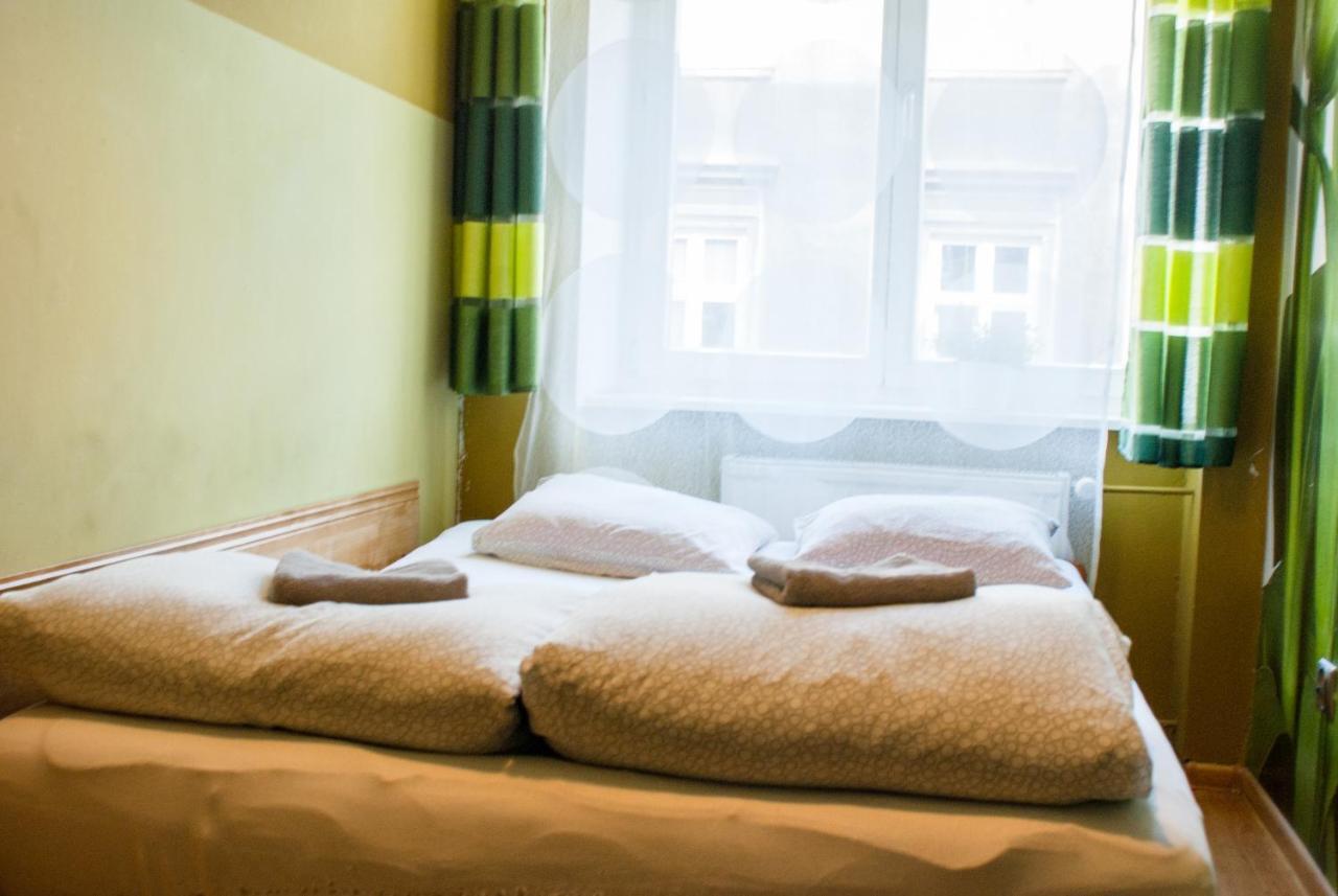 Smocza Jama Hostel Kraków Eksteriør billede
